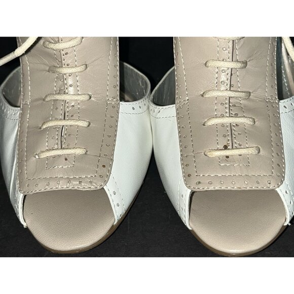 Marc Fisher Leather Pep Toe 4" Heels Lace Up Shoes Open Sides Tan White Sz 7.5 - Picture 7 of 9